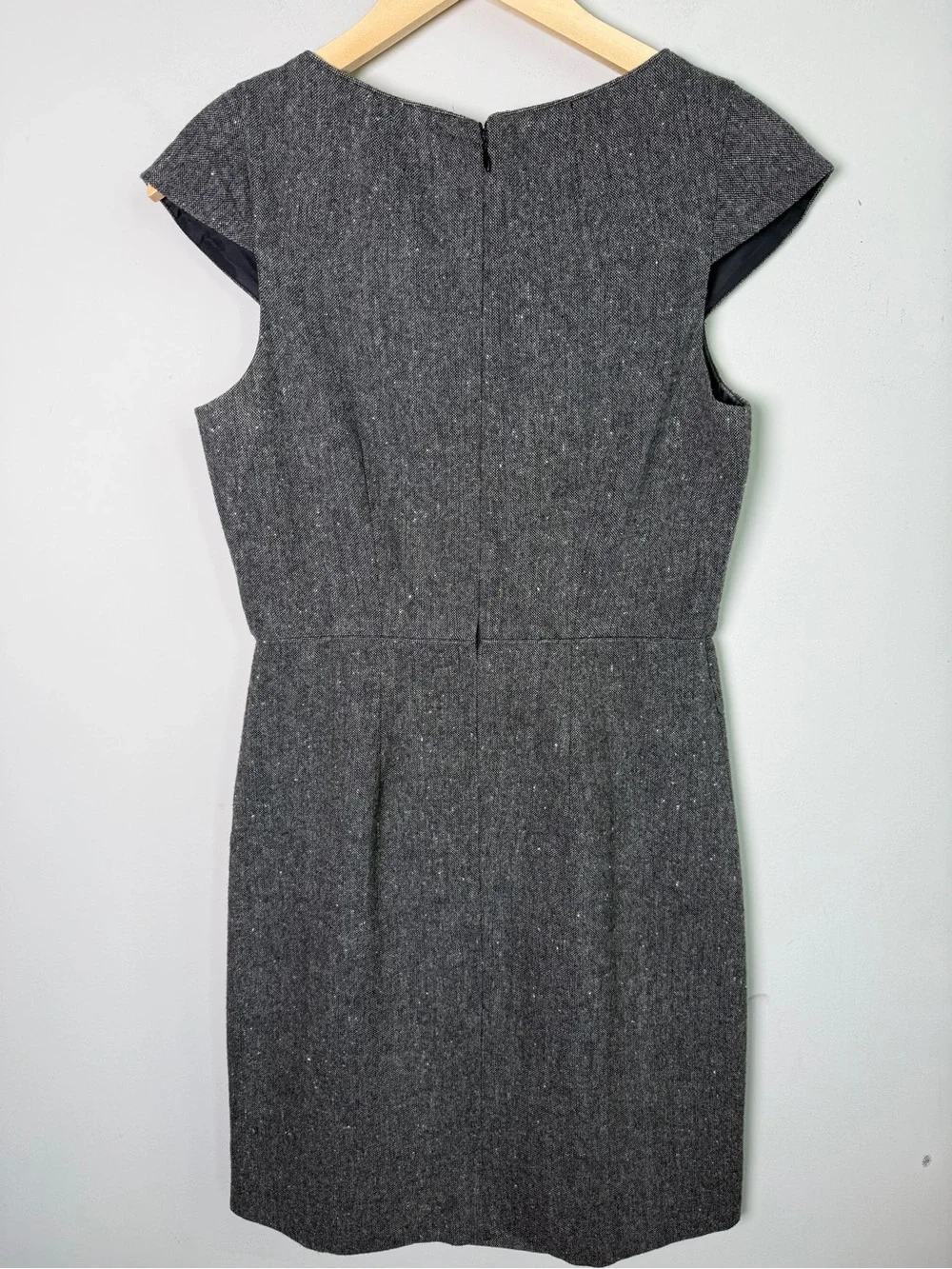 J.Crew Suiting Tweed Sheath Dress Gray Cap Sleeve Career Workwear Sz 4
